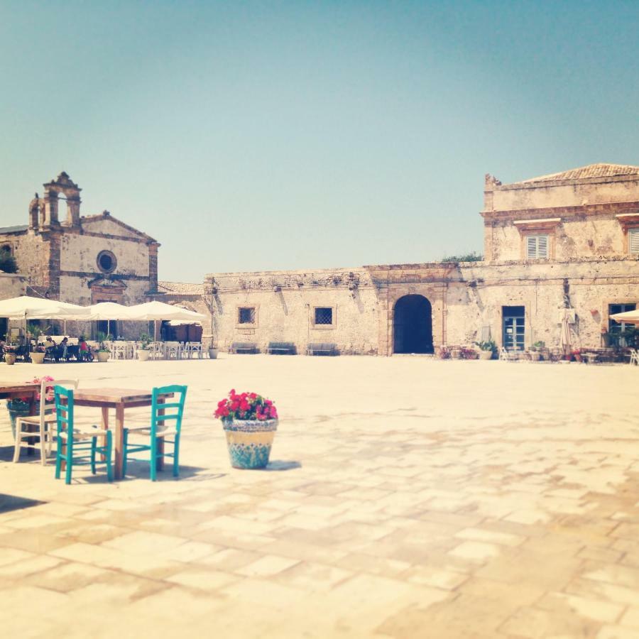 Casa Vacanza "La Piazzetta" Marzamemi Luaran gambar