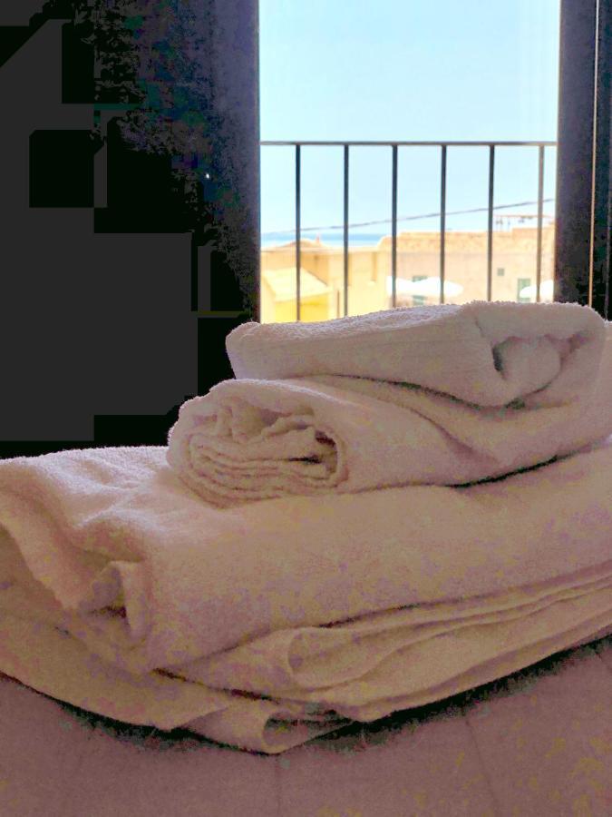 Casa Vacanza "La Piazzetta" Marzamemi Luaran gambar